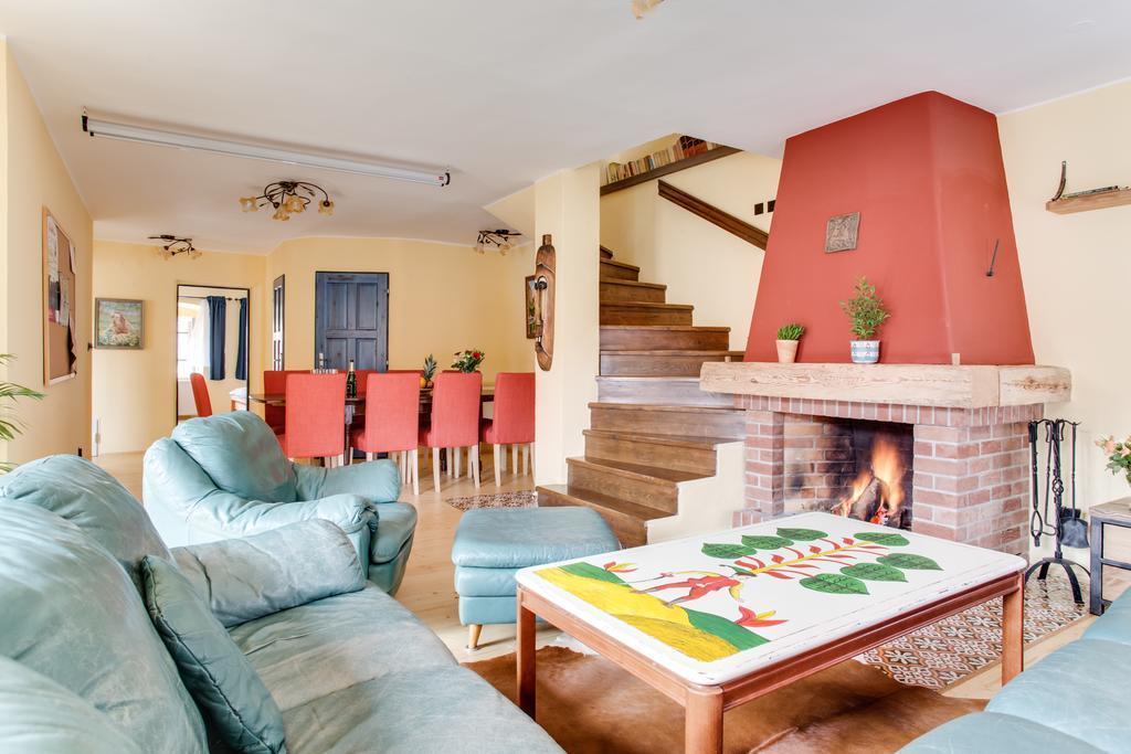 Amazing 5 Bedroom House Krumlov 82 - 4 Min Walk To Main Square Чески-Крумлов Экстерьер фото