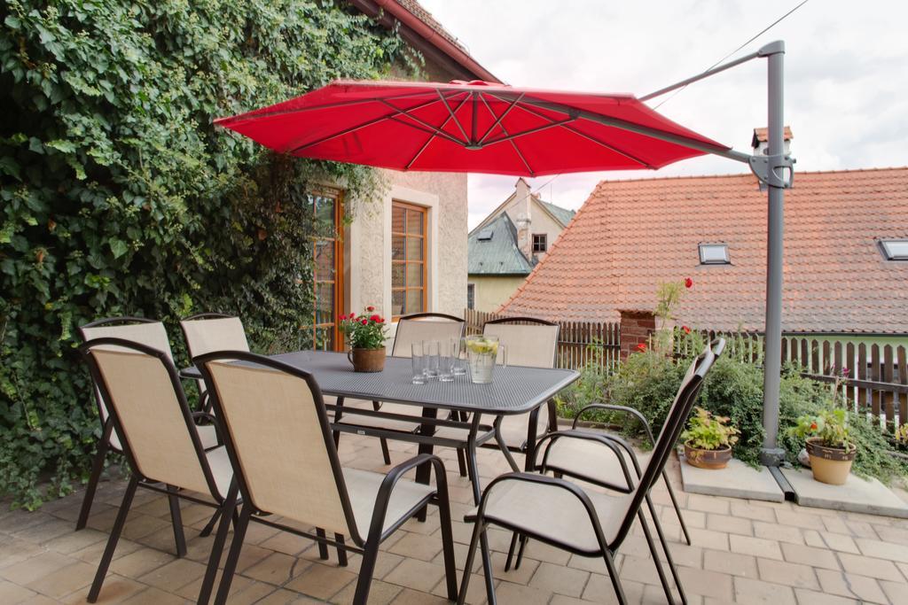 Amazing 5 Bedroom House Krumlov 82 - 4 Min Walk To Main Square Чески-Крумлов Экстерьер фото