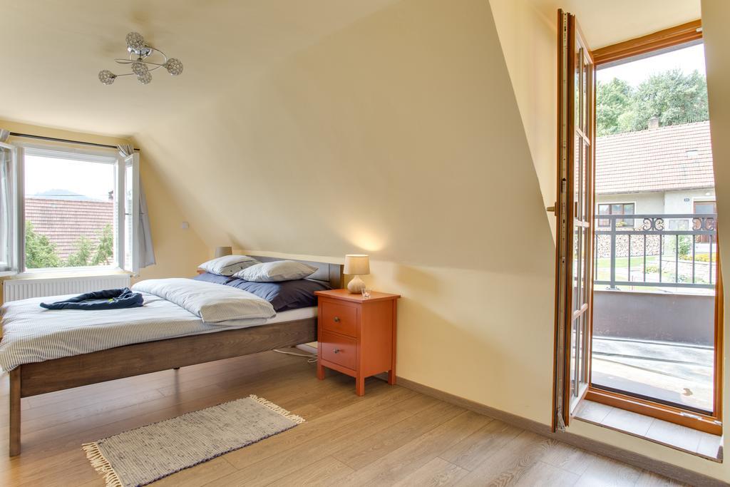 Amazing 5 Bedroom House Krumlov 82 - 4 Min Walk To Main Square Чески-Крумлов Экстерьер фото