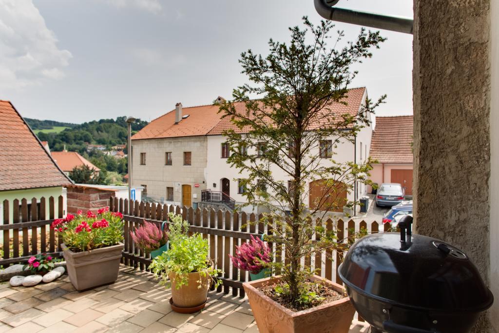 Amazing 5 Bedroom House Krumlov 82 - 4 Min Walk To Main Square Чески-Крумлов Экстерьер фото